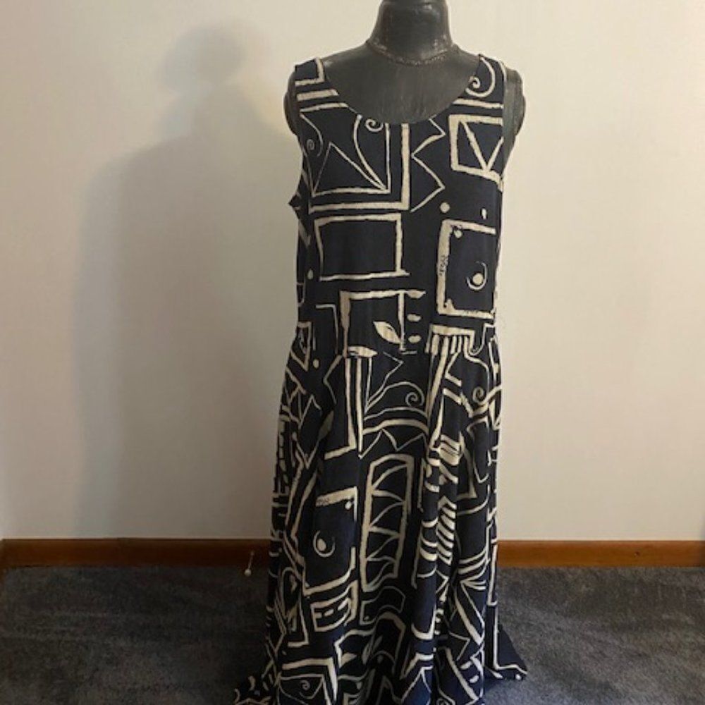 Jones New York Tribal Print Sheer sleeveless Maxi dress, size 12